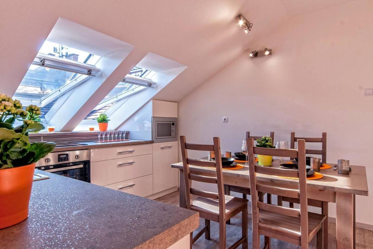 Luxury Paulay Street Apartment Boedapest Buitenkant foto